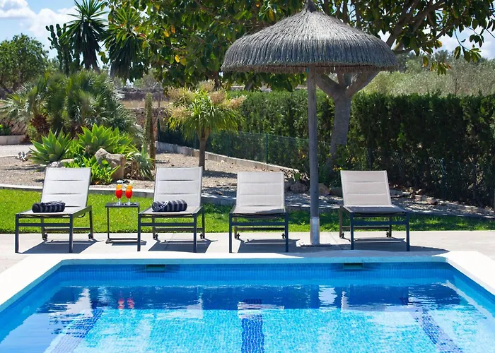 בית נופש Oliveres By Interhome