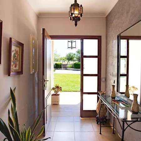 Oliveres By Interhome بيت للعطل *