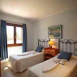 Tatil Evi Oliveres By Interhome